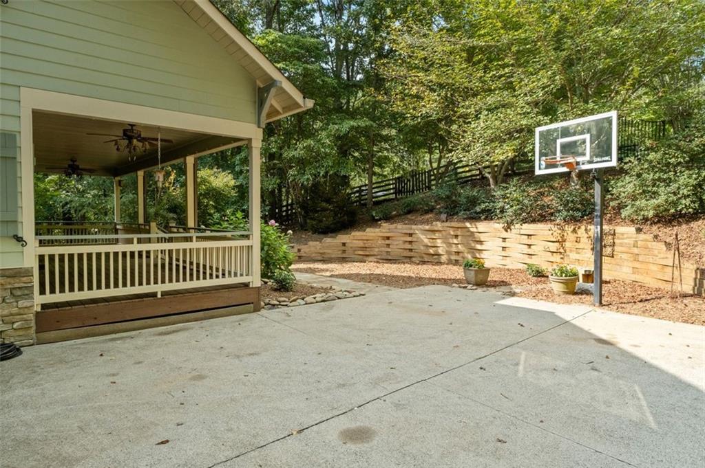 240 PROSPECTOR Way