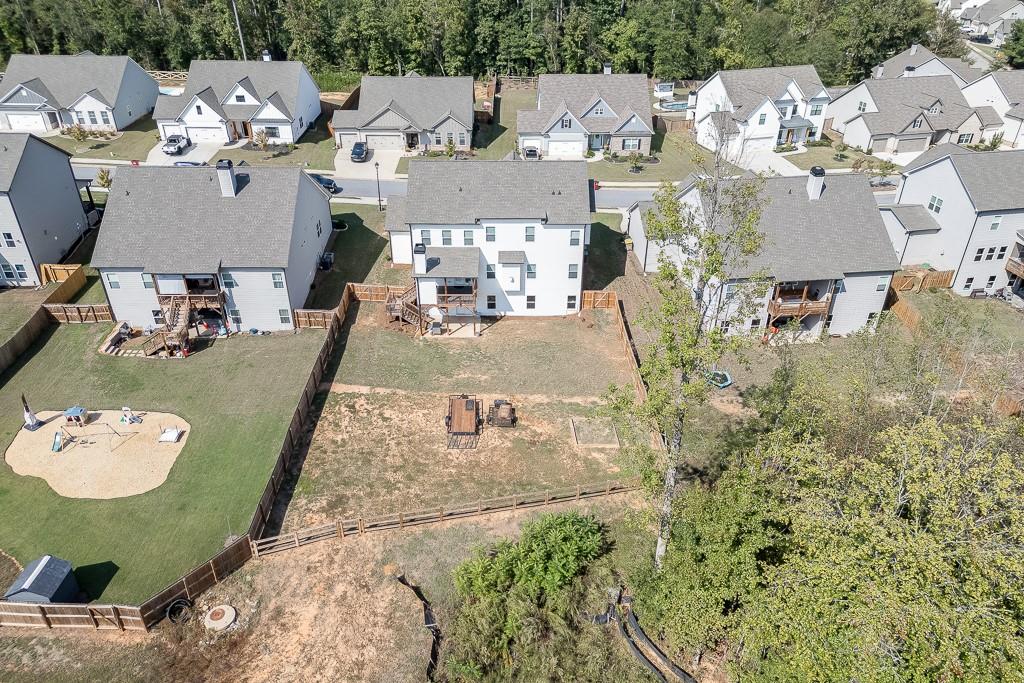 71 Parkers Place, Hoschton, Georgia image 2