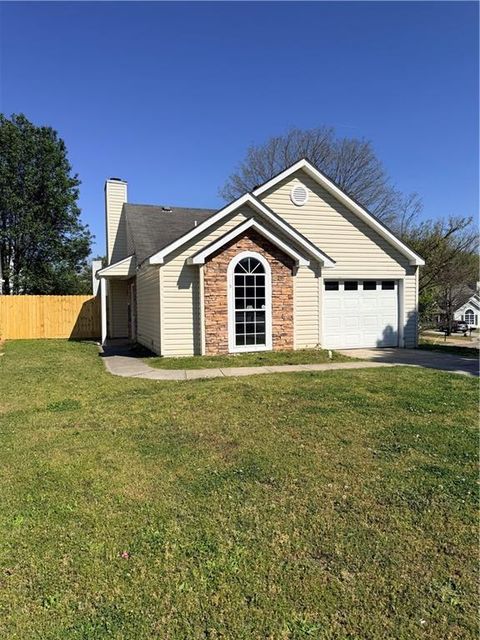 Homes For Sale - 16 Brighton Court<br/> Cartersville, GA 30121