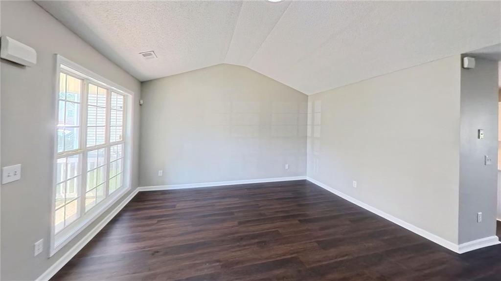 3328 Waggoner Place