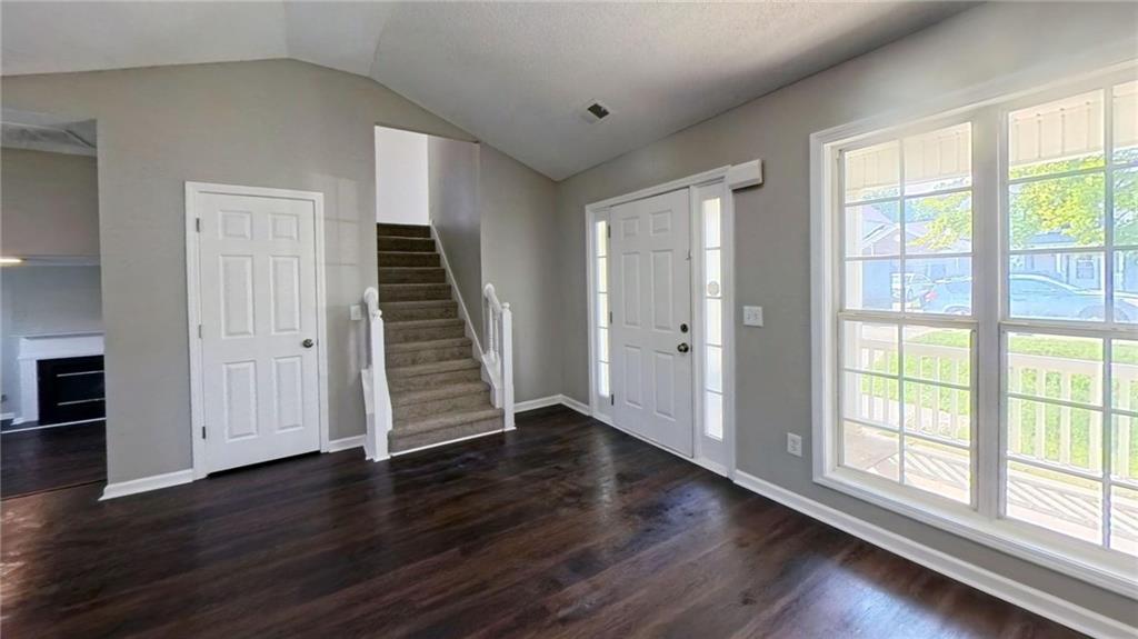 3328 Waggoner Place