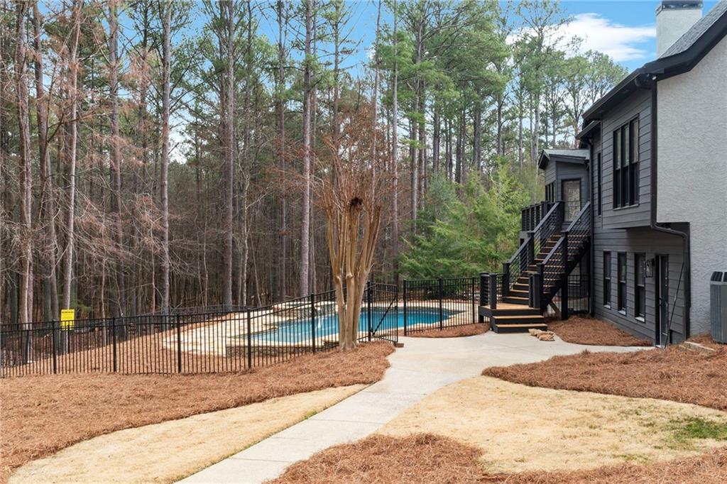 1066 Fairway Valley Drive, Woodstock, Georgia image 37