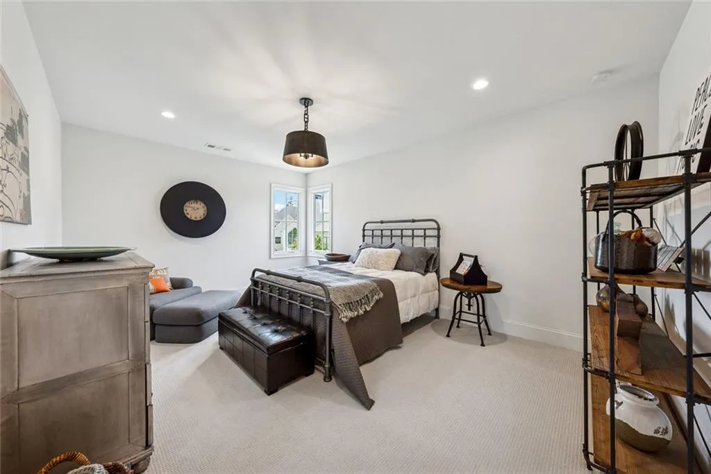 Alpharetta, Georgia 30004, United States, 4 Bedrooms Bedrooms, ,5 BathroomsBathrooms,Residential,Active,133089