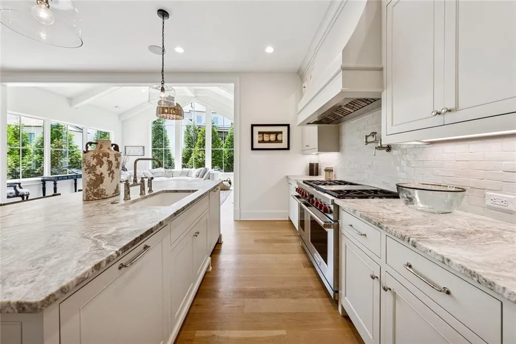 Alpharetta, Georgia 30004, United States, 4 Bedrooms Bedrooms, ,5 BathroomsBathrooms,Residential,Active,133089