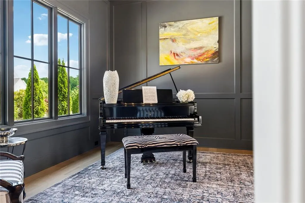 Alpharetta, Georgia 30004, United States, 4 Bedrooms Bedrooms, ,5 BathroomsBathrooms,Residential,Active,133089