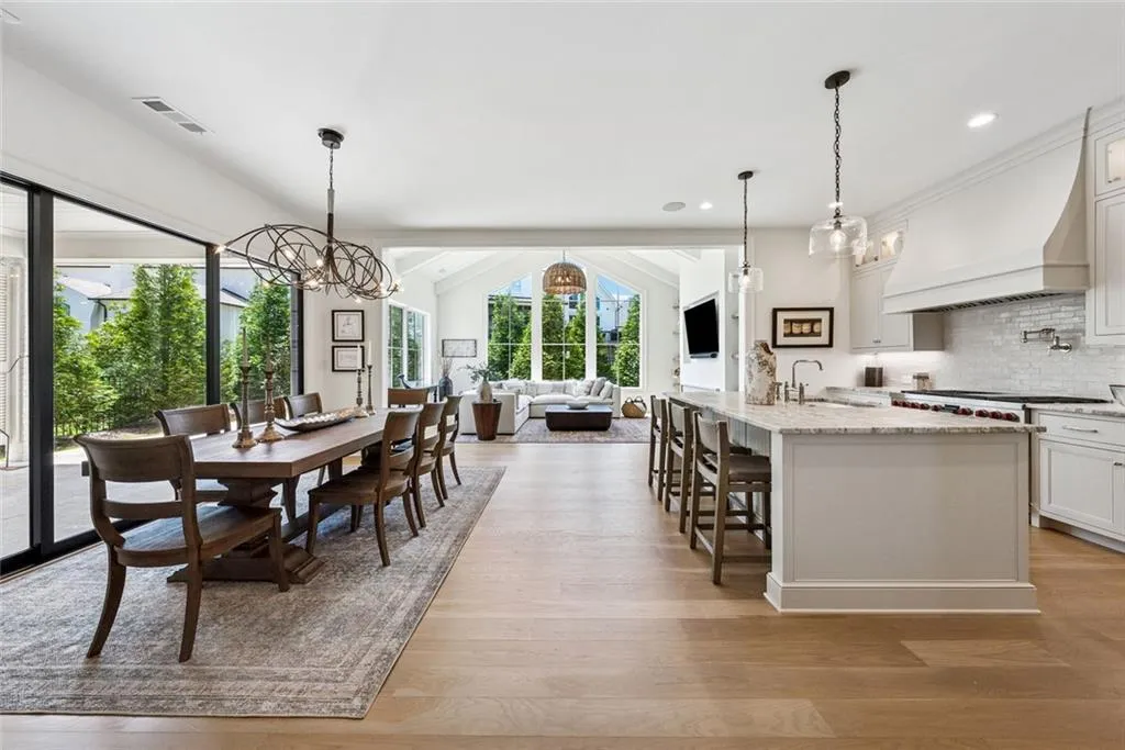 Alpharetta, Georgia 30004, United States, 4 Bedrooms Bedrooms, ,5 BathroomsBathrooms,Residential,Active,133089