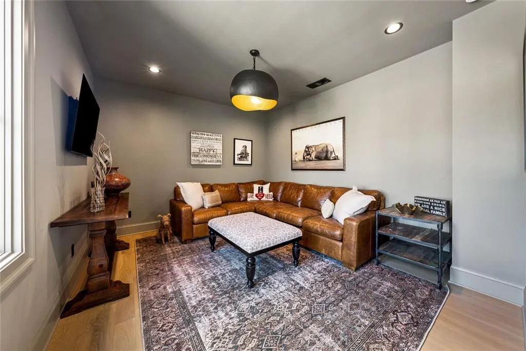 Alpharetta, Georgia 30004, United States, 4 Bedrooms Bedrooms, ,5 BathroomsBathrooms,Residential,Active,133089