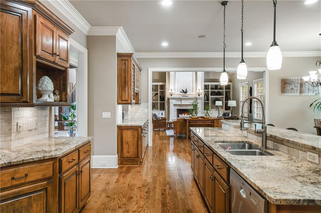 415 Prestwick Court, Alpharetta, Georgia image 12