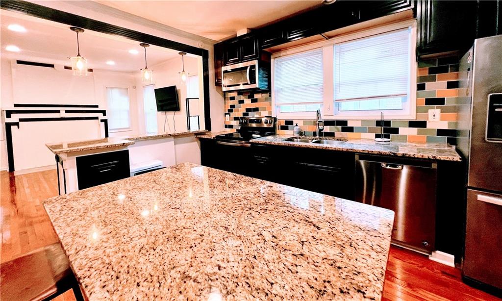 814 Moreland Avenue SE