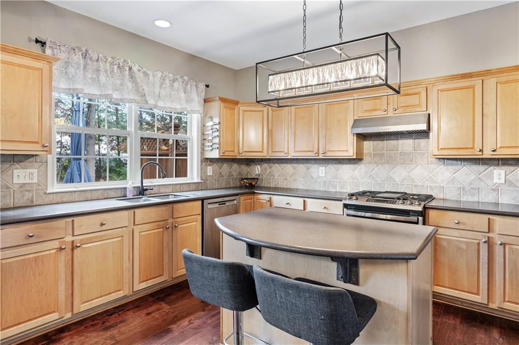 2471 Bridlewood Drive #8, Atlanta, Georgia image 11