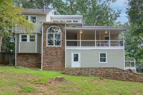 639 Lakeshore Drive Berkeley Lake GA 30096