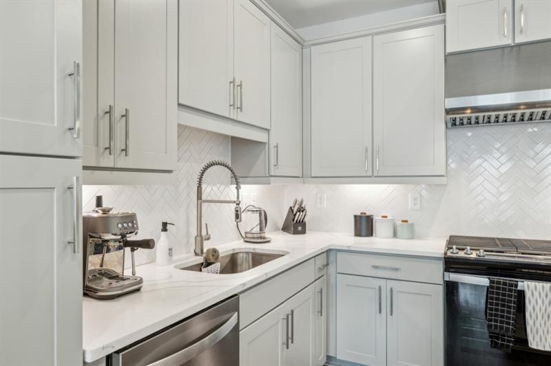 2420 Lakeshore Lane, Atlanta, Georgia image 12
