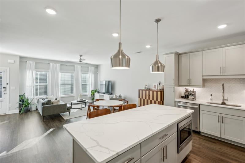 2420 Lakeshore Lane, Atlanta, Georgia image 1