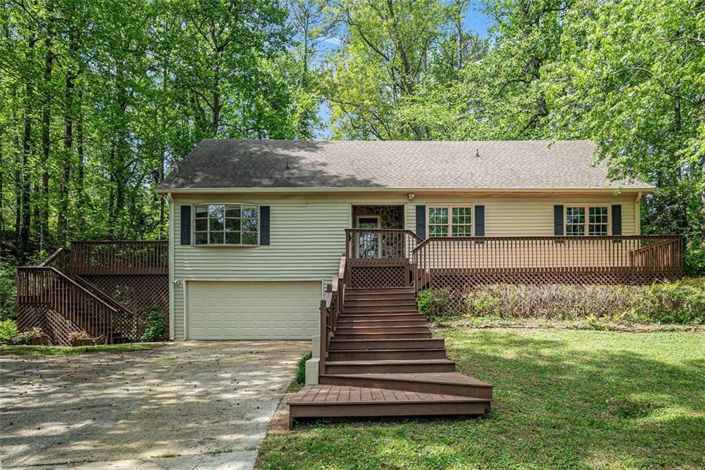 1373 Janice Court, Lilburn, Georgia image 3