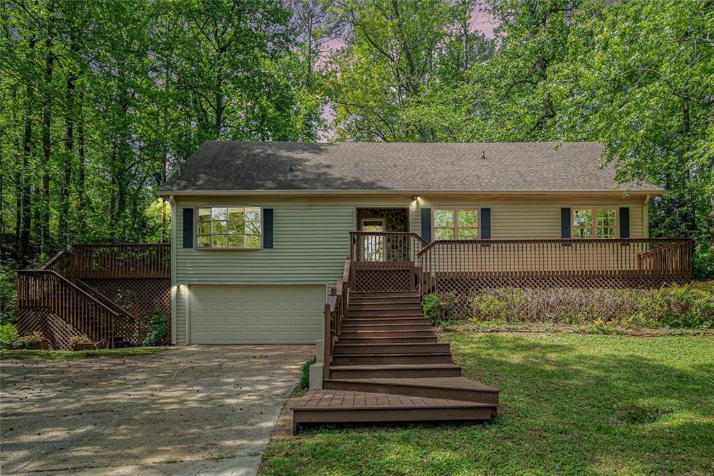 1373 Janice Court, Lilburn, Georgia image 2