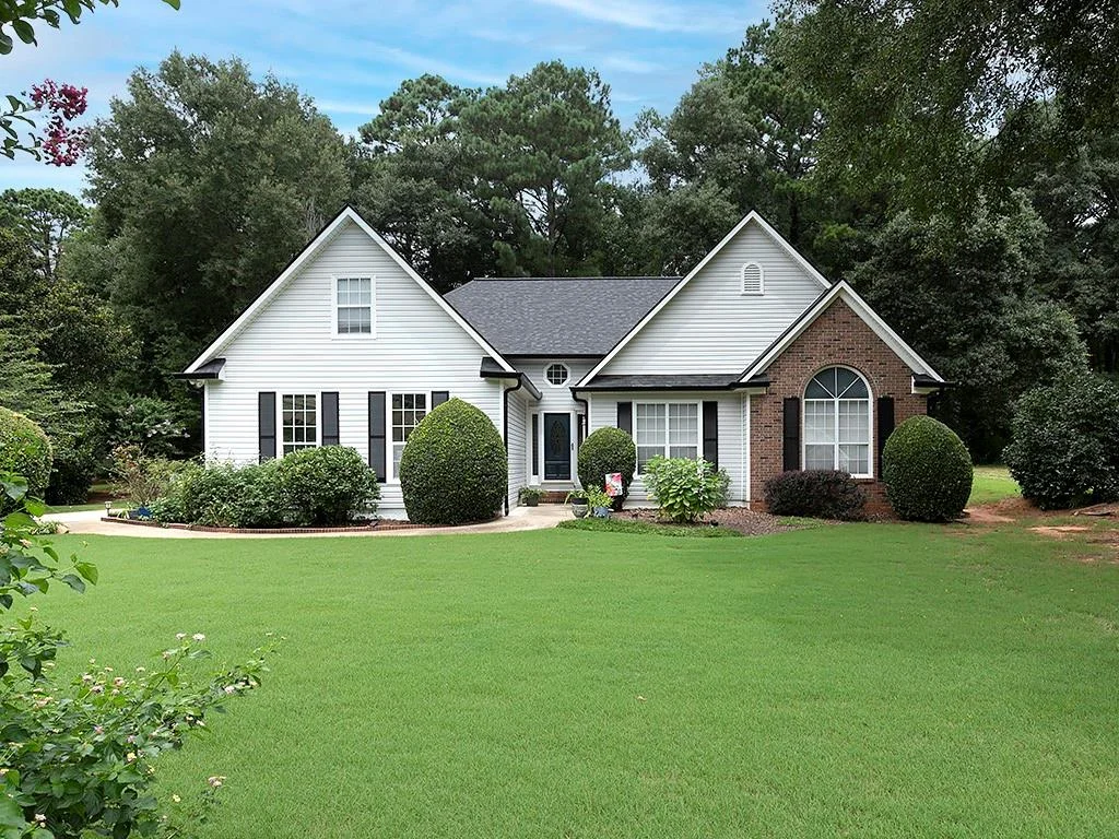 217 Leighs Trace