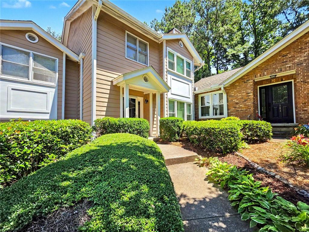 184 Peachtree Hollow Court