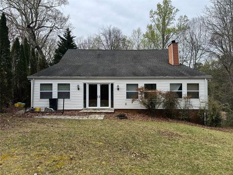 2858 OLD NORCROSS Road Tucker GA 30084