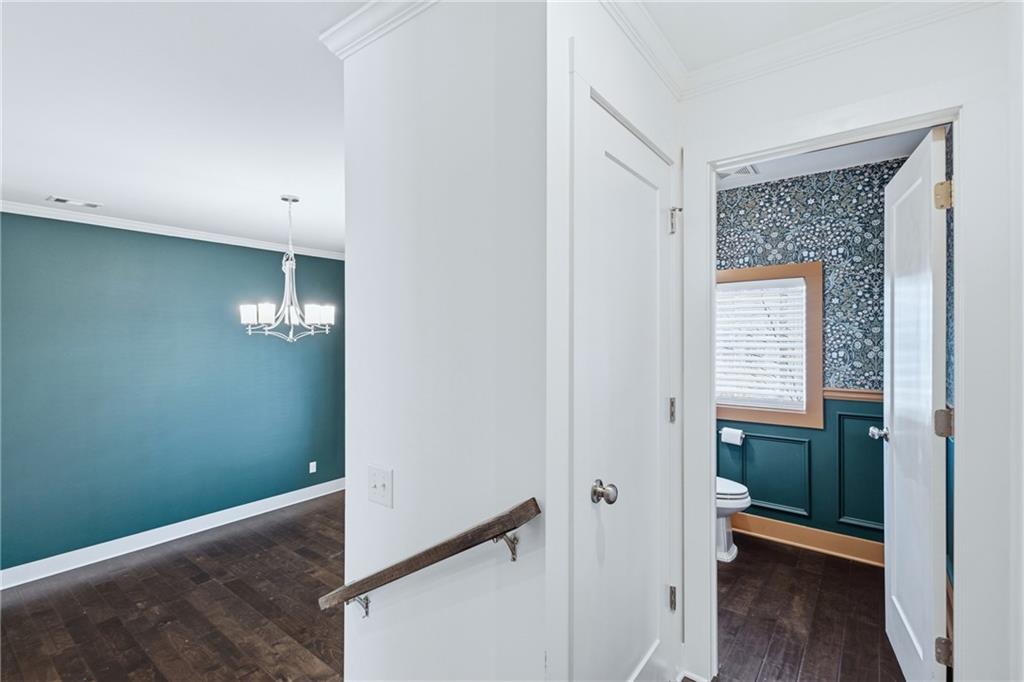 2159 Colvin Court NW