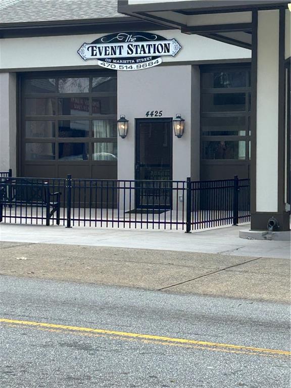 4425 Marietta Street