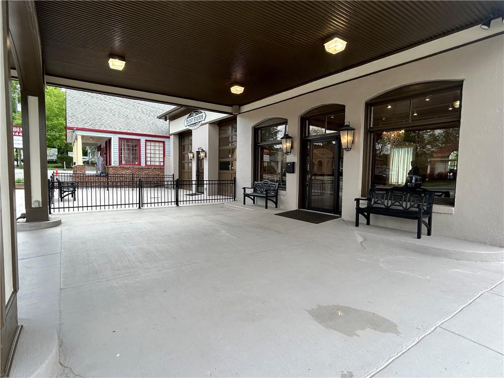 4425 Marietta Street