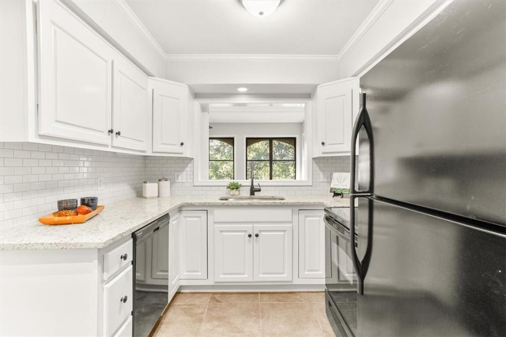 Cross Creek - Residential