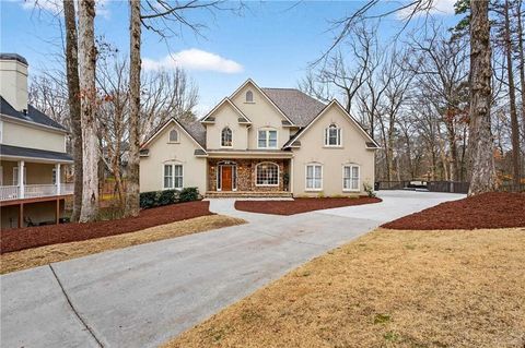 Photo of 12170 Wexford Mill Court, Roswell, GA 30075 (MLS # 7722361)