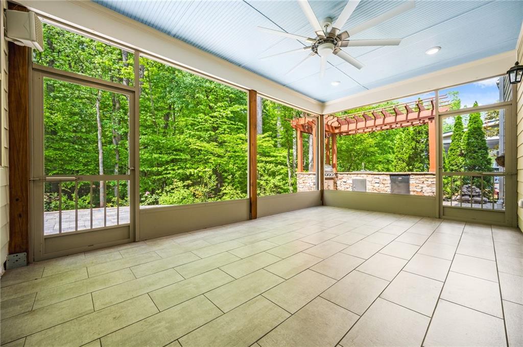 531 Rokeby Drive, Woodstock, Georgia image 12