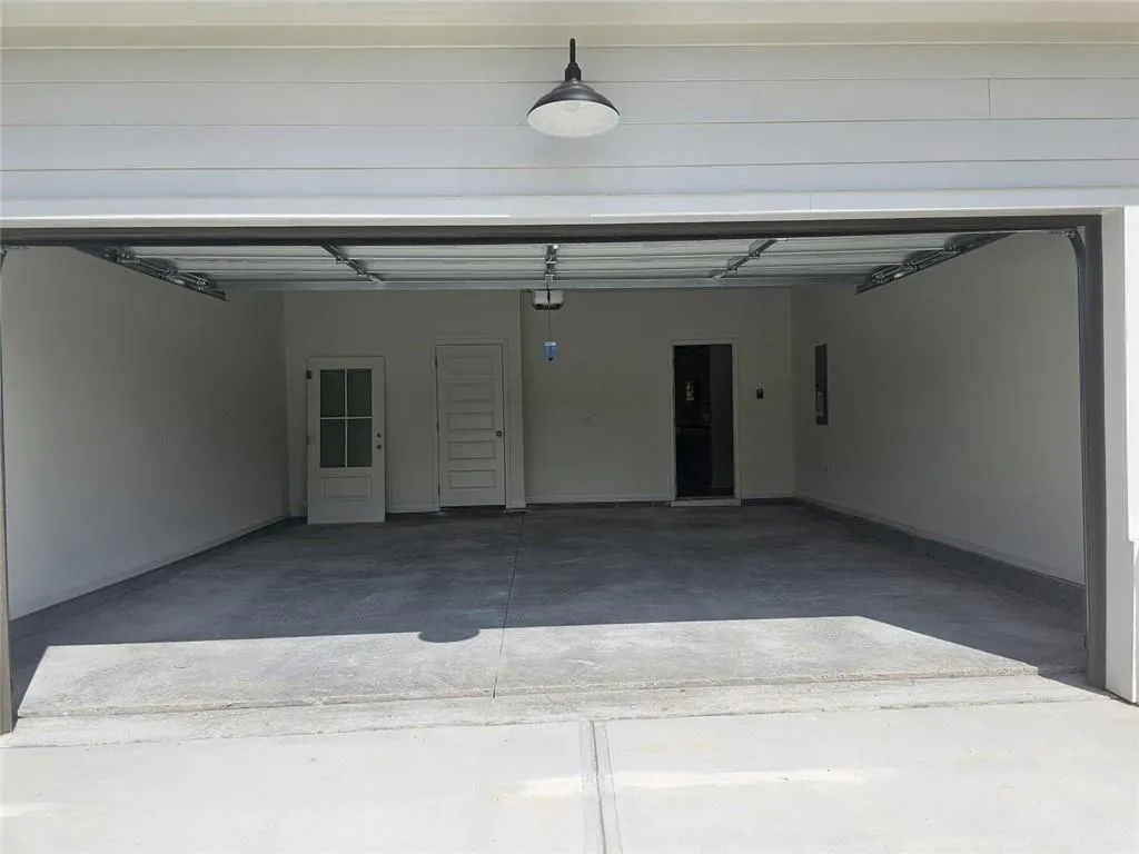 Loganville, Georgia 30052, United States, 3 Bedrooms Bedrooms, ,3 BathroomsBathrooms,Residential,Active,124615