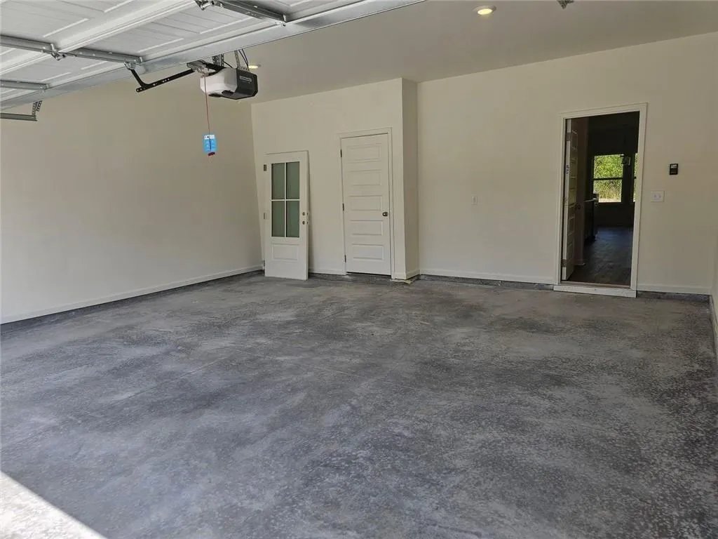 Loganville, Georgia 30052, United States, 3 Bedrooms Bedrooms, ,3 BathroomsBathrooms,Residential,Active,124615