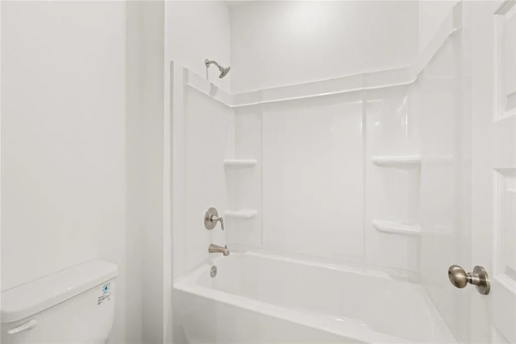 Loganville, Georgia 30052, United States, 3 Bedrooms Bedrooms, ,3 BathroomsBathrooms,Residential,Active,124615