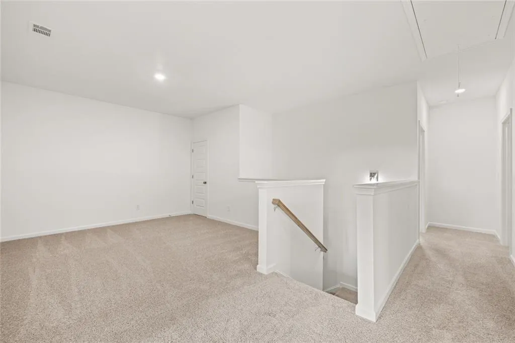 Loganville, Georgia 30052, United States, 3 Bedrooms Bedrooms, ,3 BathroomsBathrooms,Residential,Active,124615