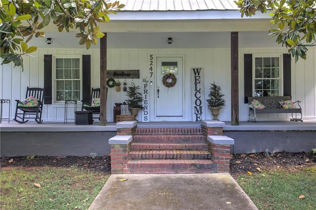 5247 Roland Hayes Parkway SW