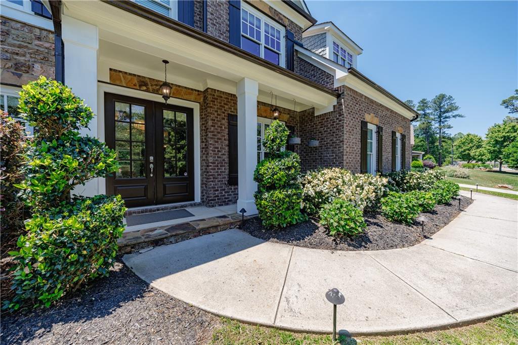 940 Lake Charles Drive