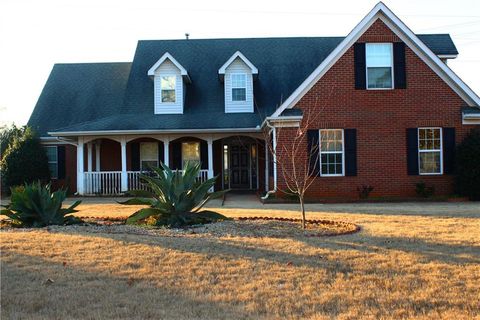 A home in Mcdonough