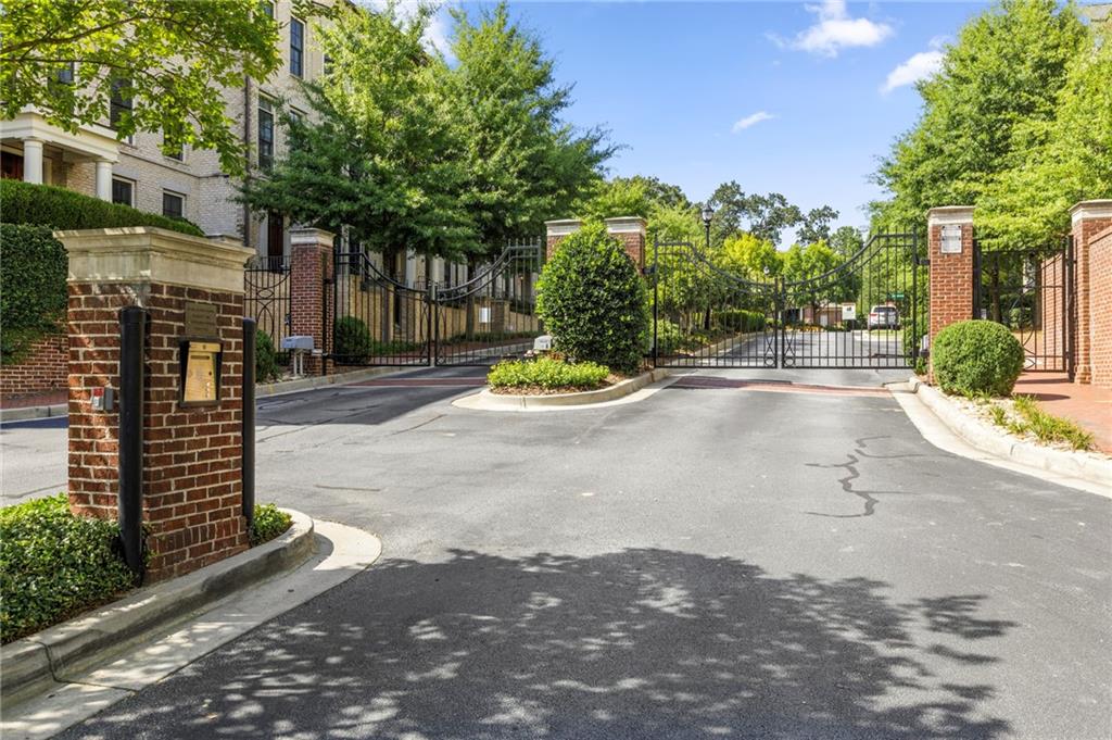 3635 E Paces Circle NE 1405