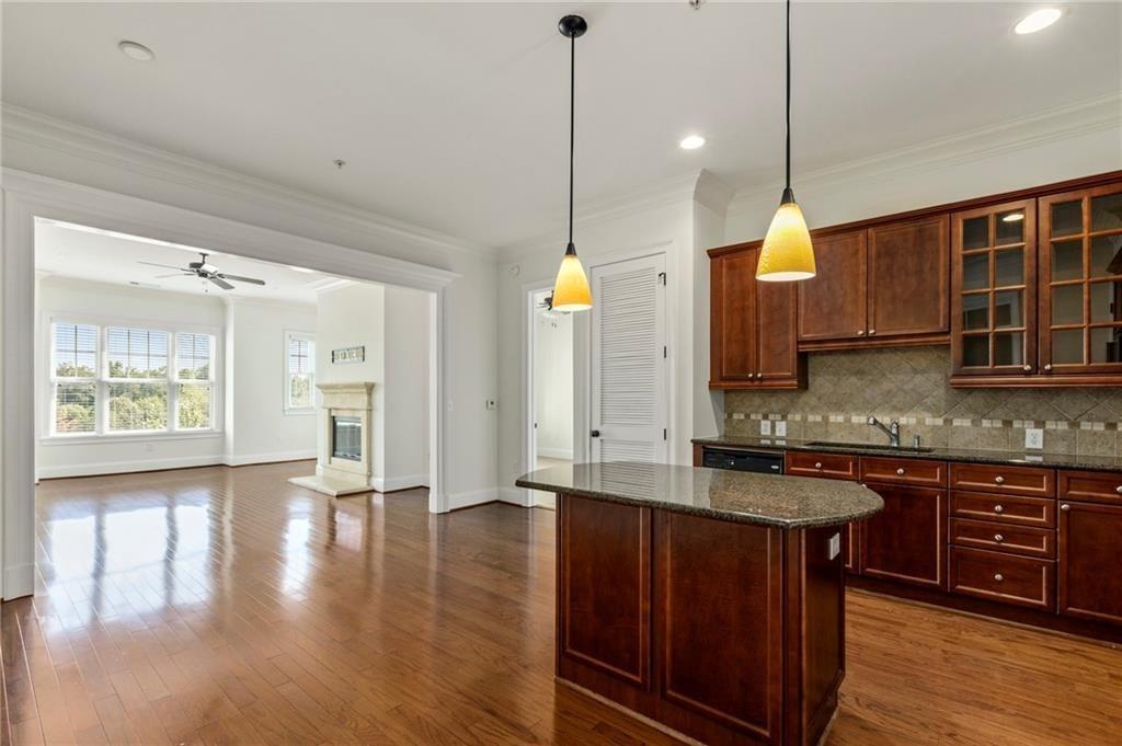3635 E Paces Circle NE 1405