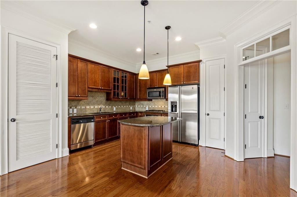 3635 E Paces Circle NE 1405