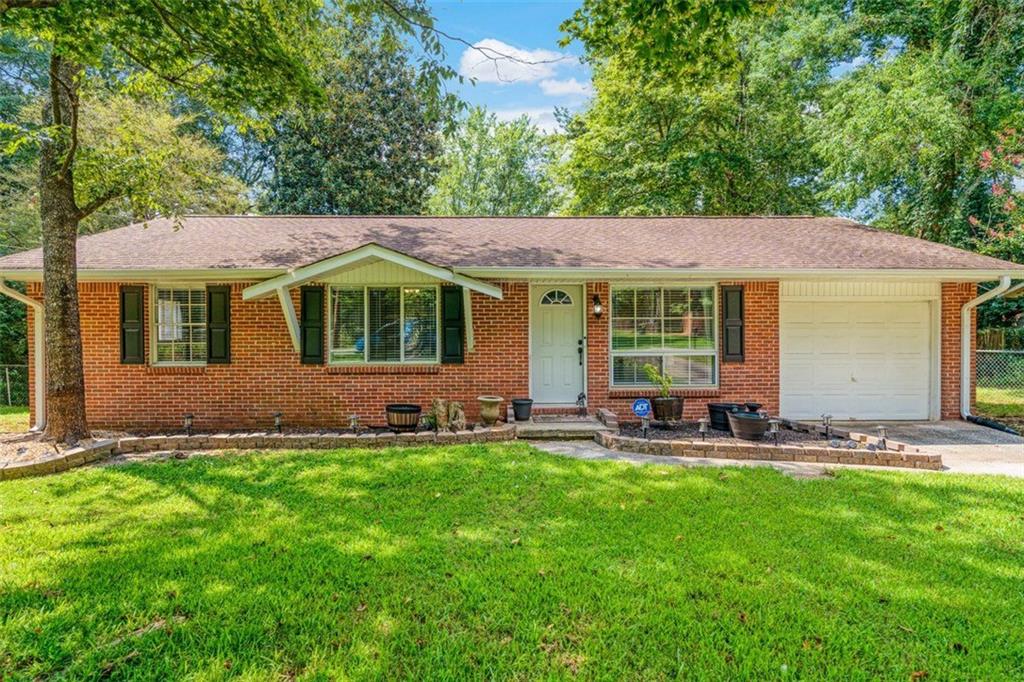 57 Jonathan Road, Riverdale, Georgia image 1