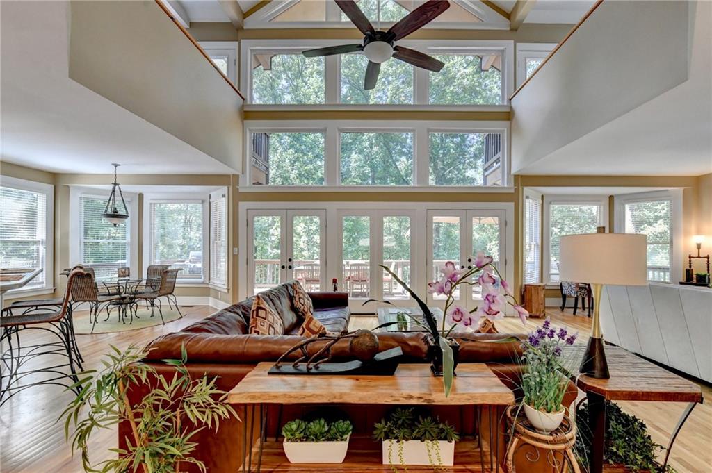 9035 Walnut Cove Lane