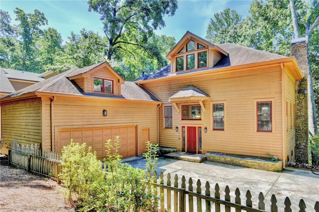 9035 Walnut Cove Lane