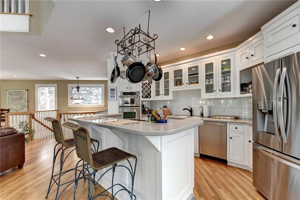 9035 Walnut Cove Lane