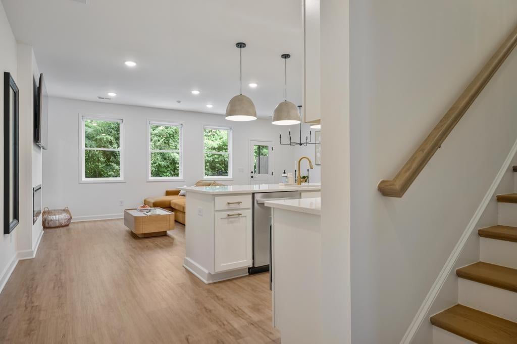 3303 Cranston Lane