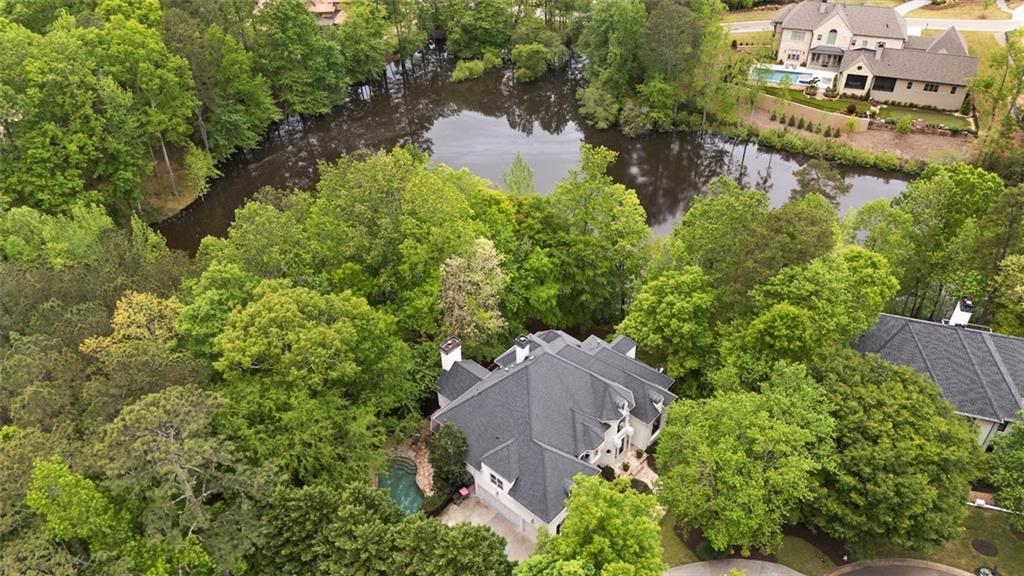 960 Tiverton Lane