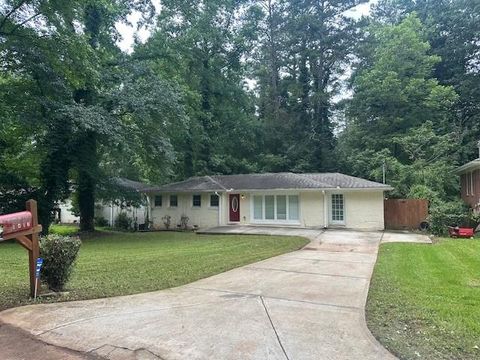 1413 David Circle Decatur GA 30032