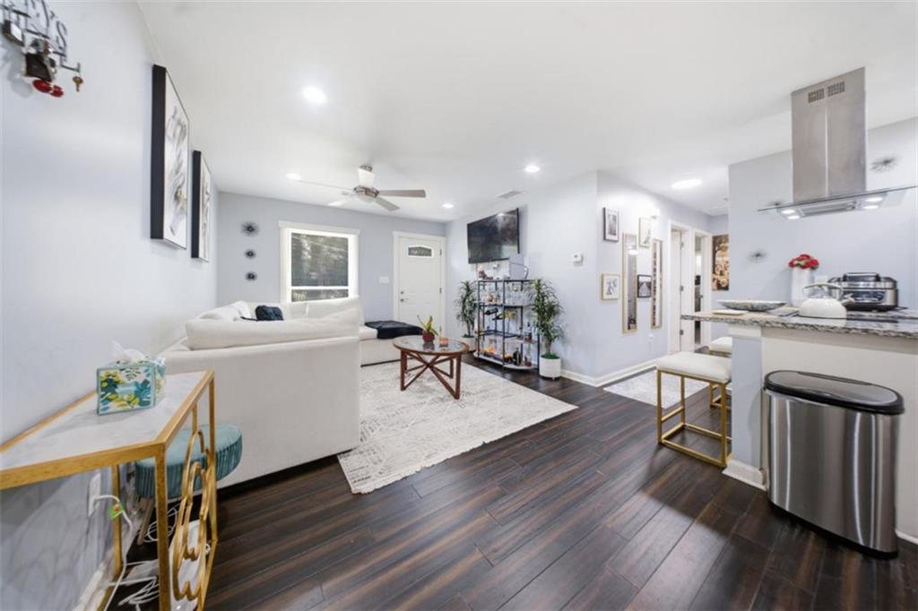 371 Santa Lucia Terrace