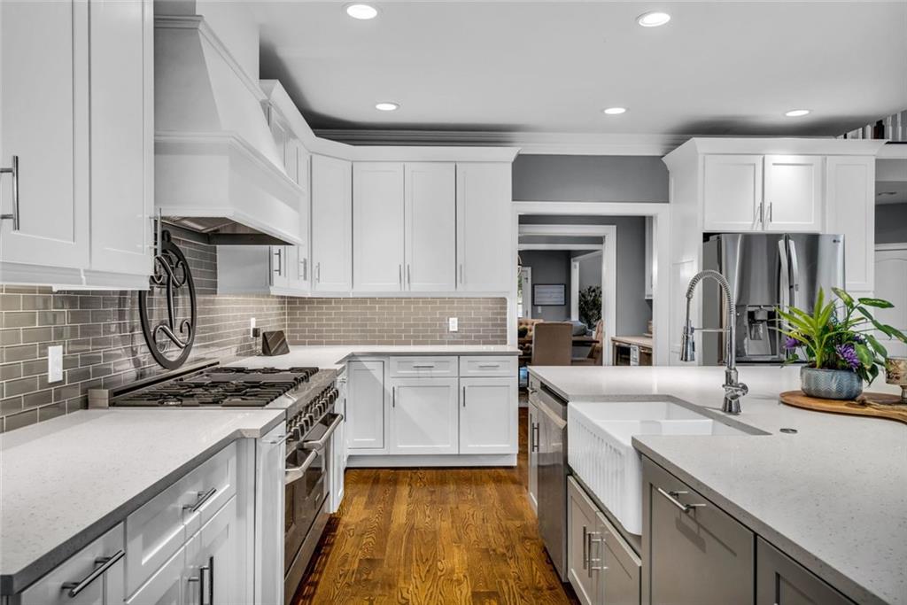 BRADSHAW FARM - Residential