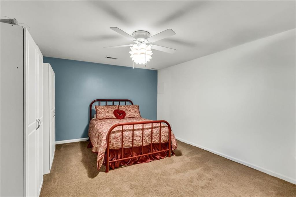 BRADSHAW FARM - Residential