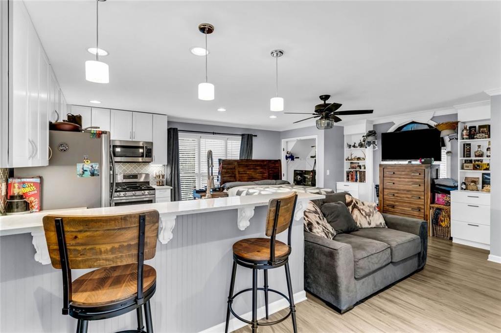 BRADSHAW FARM - Residential