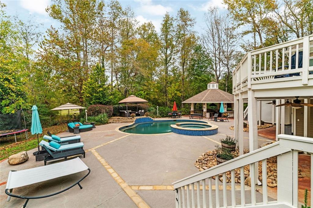 BRADSHAW FARM - Residential